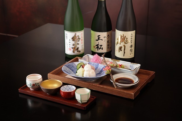 「日本といえば」で連想される人気のお土産2位：日本酒